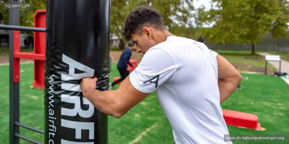 🎯从球衣到球鞋,每一件都是热爱的形状!